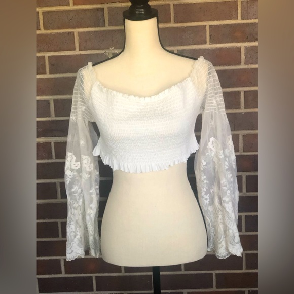 Lace Smocked Crop Top Ivory Cream by Xhilaration Size L - Picture 1 of 3